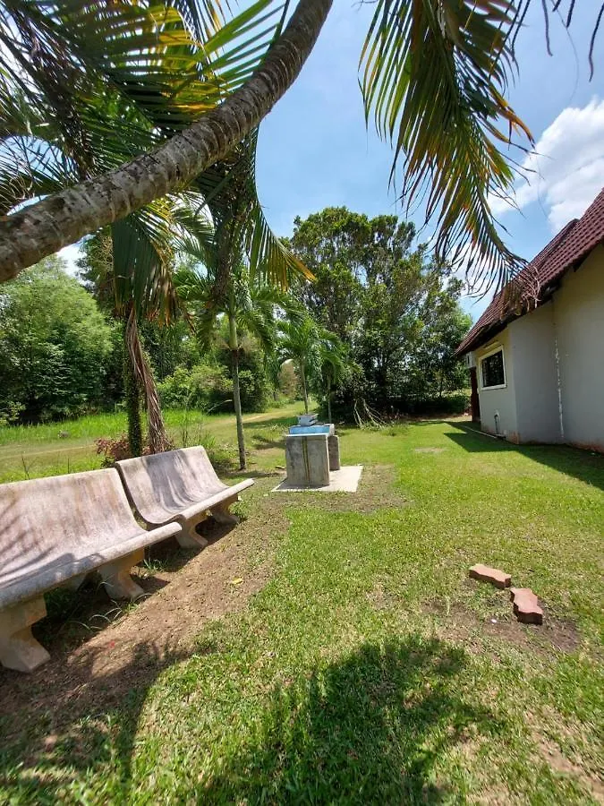 Holiday Villa Famosa Malacca 0*,