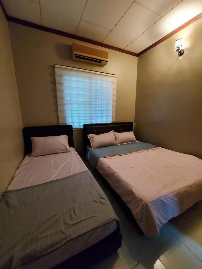 Holiday Villa Famosa Malacca 0*,