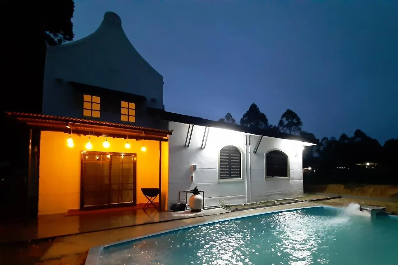 Tatil Evi Holiday Villa Famosa Malakka Malezya