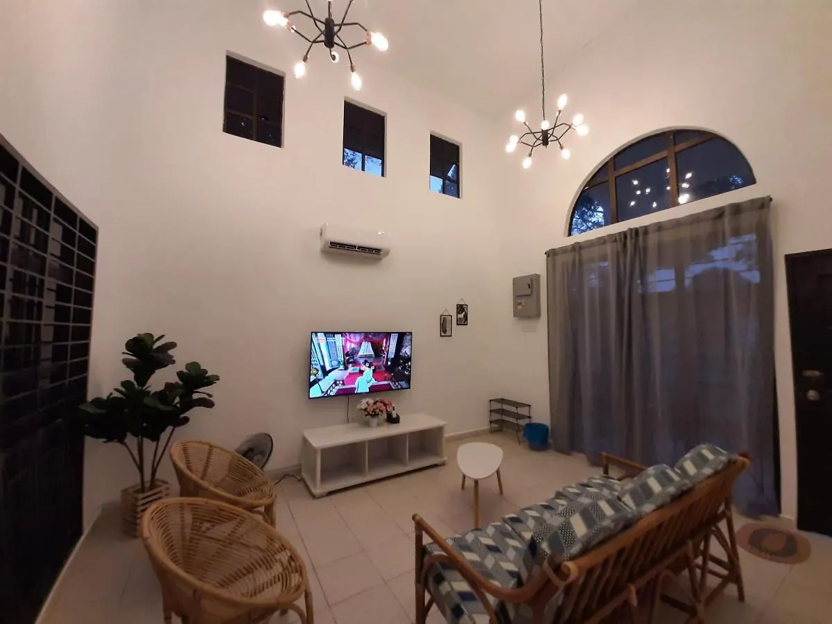 Tatil Evi Holiday Villa Famosa Malakka