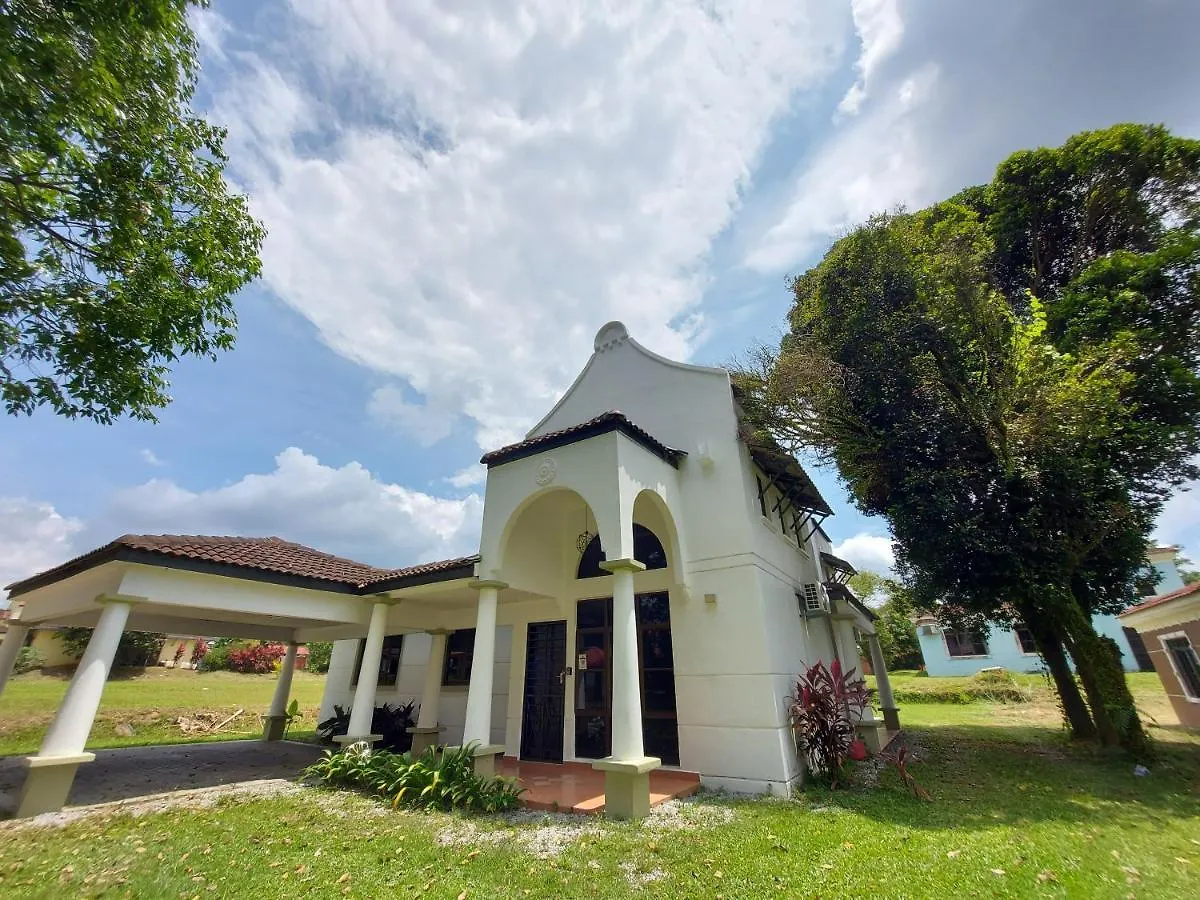 Holiday Villa Famosa Malakka 0*,