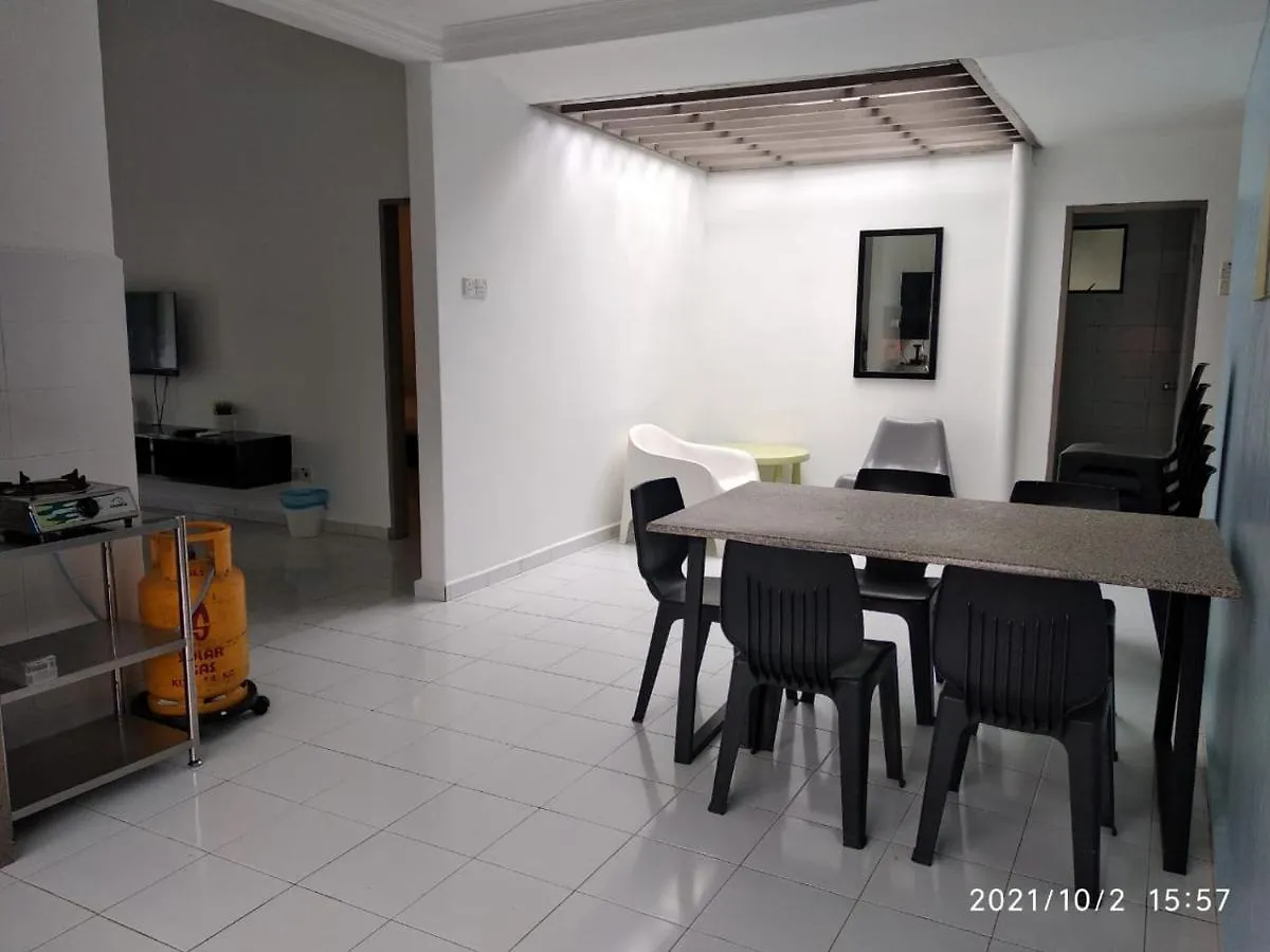 Holiday Villa Famosa Малакка 0*,  Малайзия