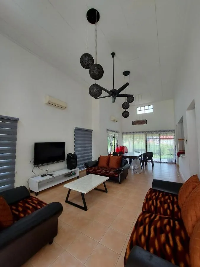 Дом отдыха Holiday Villa Famosa Малакка Малайзия