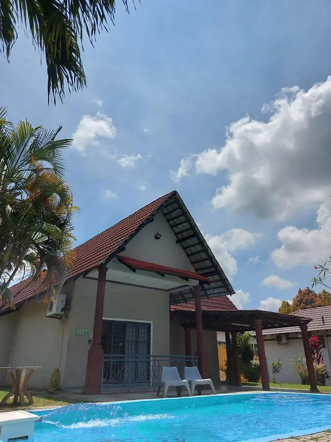 Holiday Villa Famosa Малакка